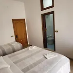 Casa de hóspedes Da Carlino 4*